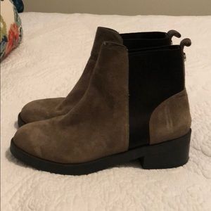 Steve Madden Leather Ankle Boots Size 8